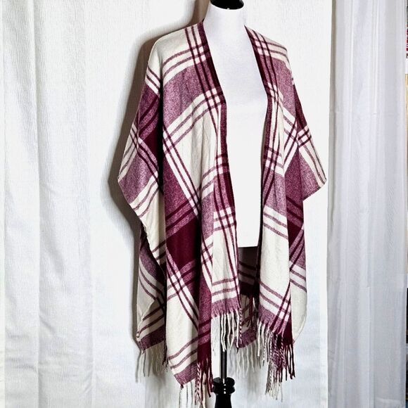 Banana Republic Mariana Deep Red Plaid Fringe Cashmere Blend Poncho Wrap Sweater - Picture 3 of 10